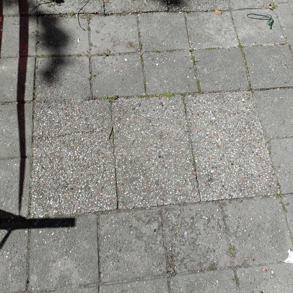 Betontegels en grindtegels, Tuin en Terras, Tegels en Klinkers, Ophalen, Gebruikt, 10 m² of meer, Beton