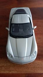 Chevrolet Corvette 2005 zilver Maisto, Hobby en Vrije tijd, Modelauto's | 1:18, Ophalen of Verzenden, Zo goed als nieuw, Maisto