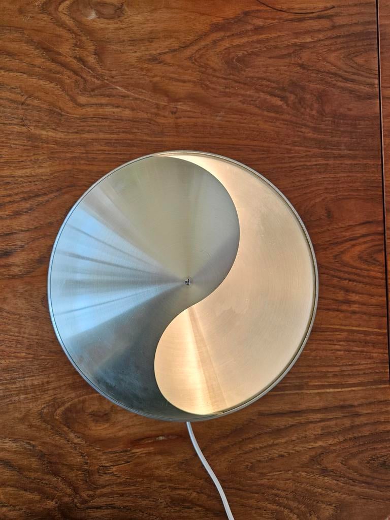 Yin Yang Wandlamp RAAK Amsterdam vintage Dutch design