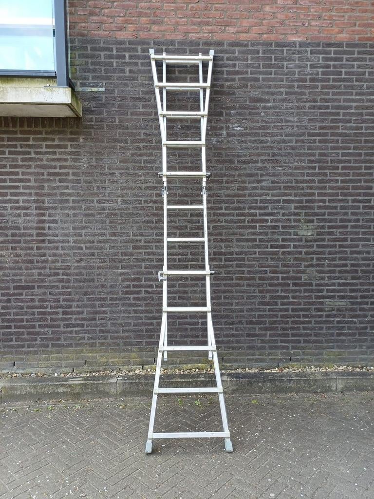 Vouwladder 2x5 treden - Handig en compact, Gebruikt, Ophalen of Verzenden, Ladder, Opvouwbaar of Inschuifbaar