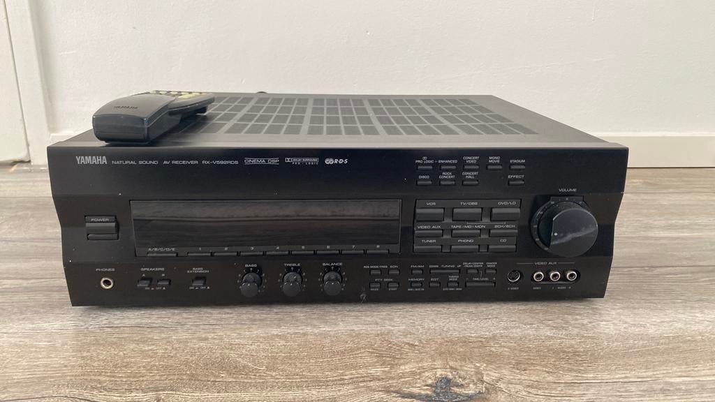 Yamaha versterkers RX-V592 RDS, Audio, Tv en Foto, Versterkers en Receivers, Ophalen, Zo goed als nieuw, 120 watt of meer, Yamaha