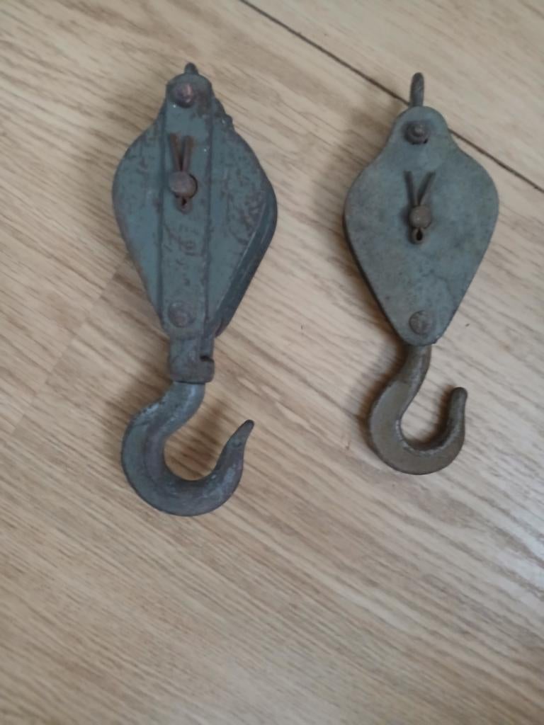 2 oude karollen met haak, Antiek en Kunst, Ophalen