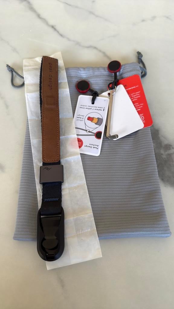 Peak Design Cuff - Midnight (alleen ophalen), Ophalen of Verzenden, Zo goed als nieuw