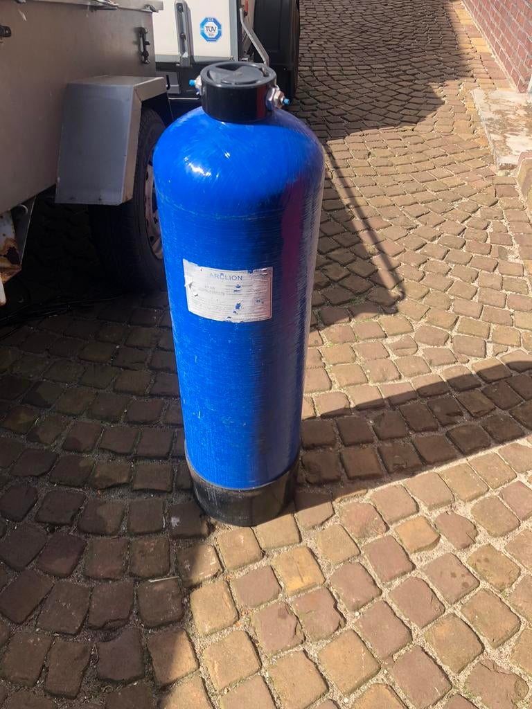 Waterontharder lege cilinder, Ophalen, Zo goed als nieuw