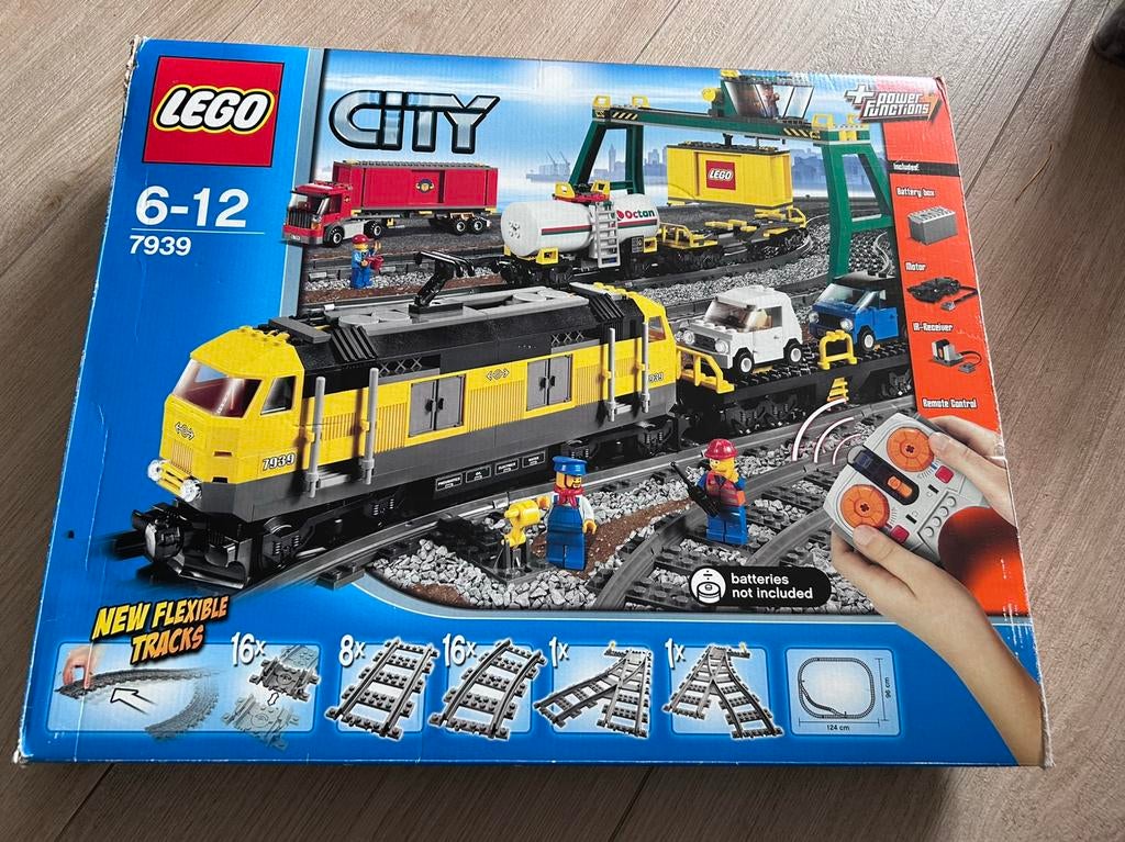 Lego city 7939 vrachttrein met extra rails, City, Lego, Ophalen of Verzenden, Zo goed als nieuw