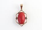 Antieke of vintage gouden hanger met bloedkoraal, Ophalen of Verzenden, Goud, Hanger