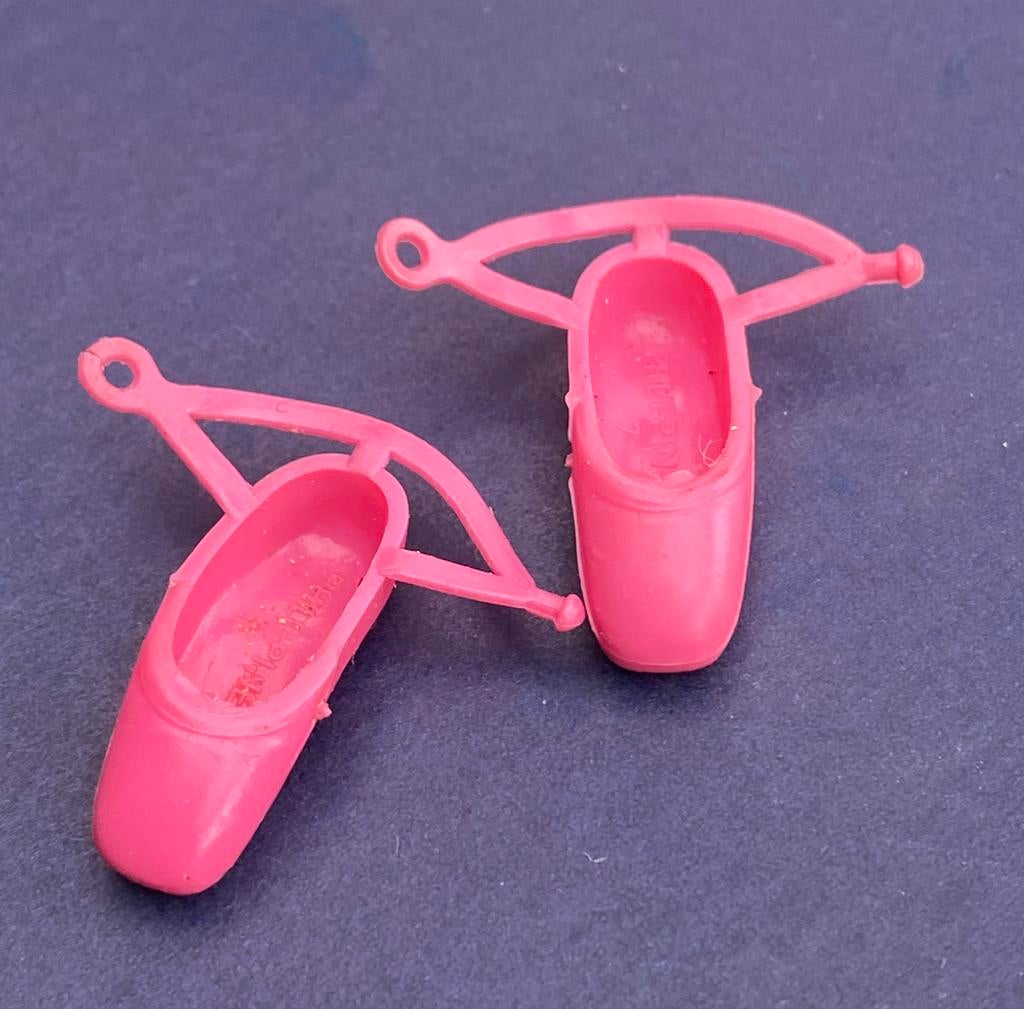 Vintage Barbie 80 s ballerina ballet schoenen Mattel, Ophalen of Verzenden, Zo goed als nieuw