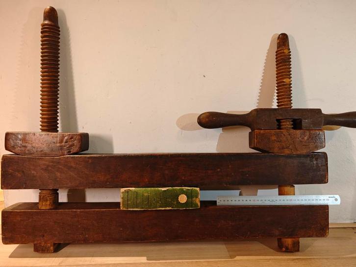 Antieke liggende houten boekenpers / boekbinderspers, Antiek en Kunst, Antiek | Gereedschap en Instrumenten, Ophalen