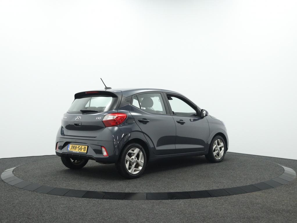 Hyundai i10 1.0 Comfort 5-zits Automaat | Carplay Navigatie, Auto's, Stof, Gebruikt, Euro 6, 899 kg
