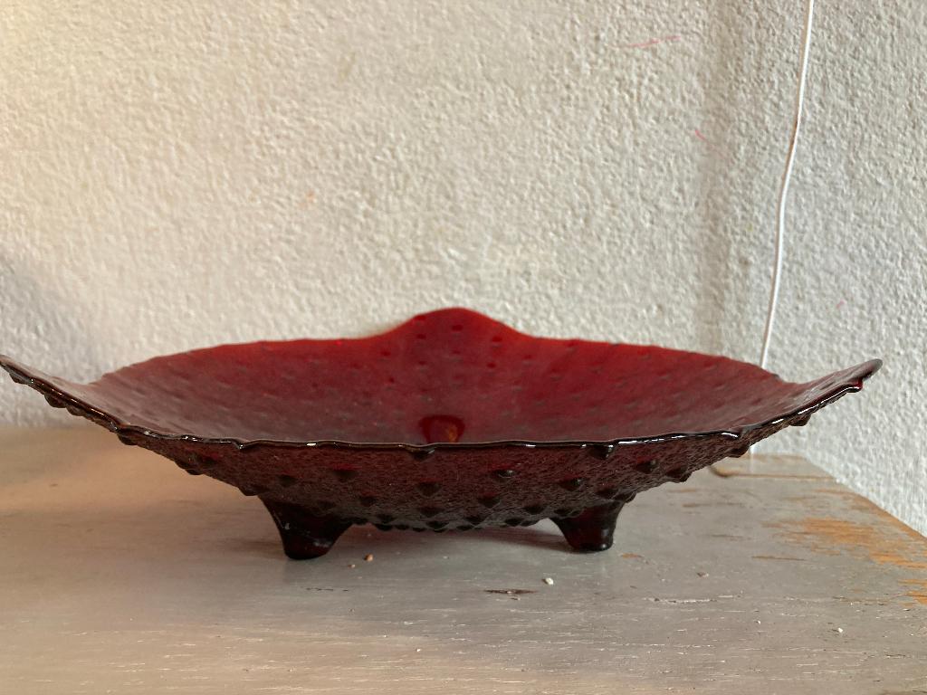 Retro vintage rood bobbels glazen schaal fruitschaal design, Schaal, Rond, Ophalen of Verzenden, Glas