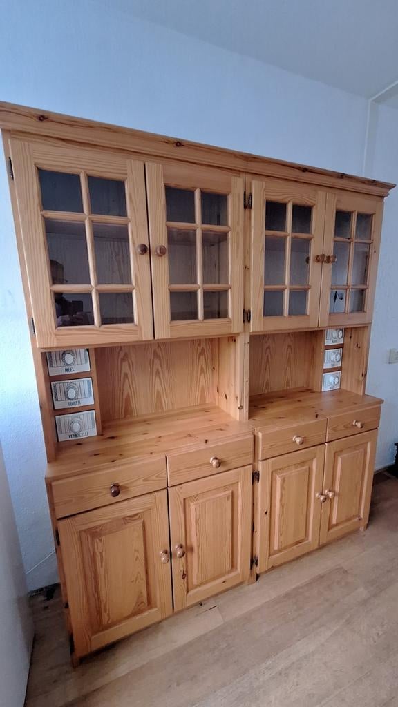 Bijna gratis moet weg Buffetkast grenen, Ophalen, Gebruikt, 50 tot 100 cm, Minder dan 100 cm