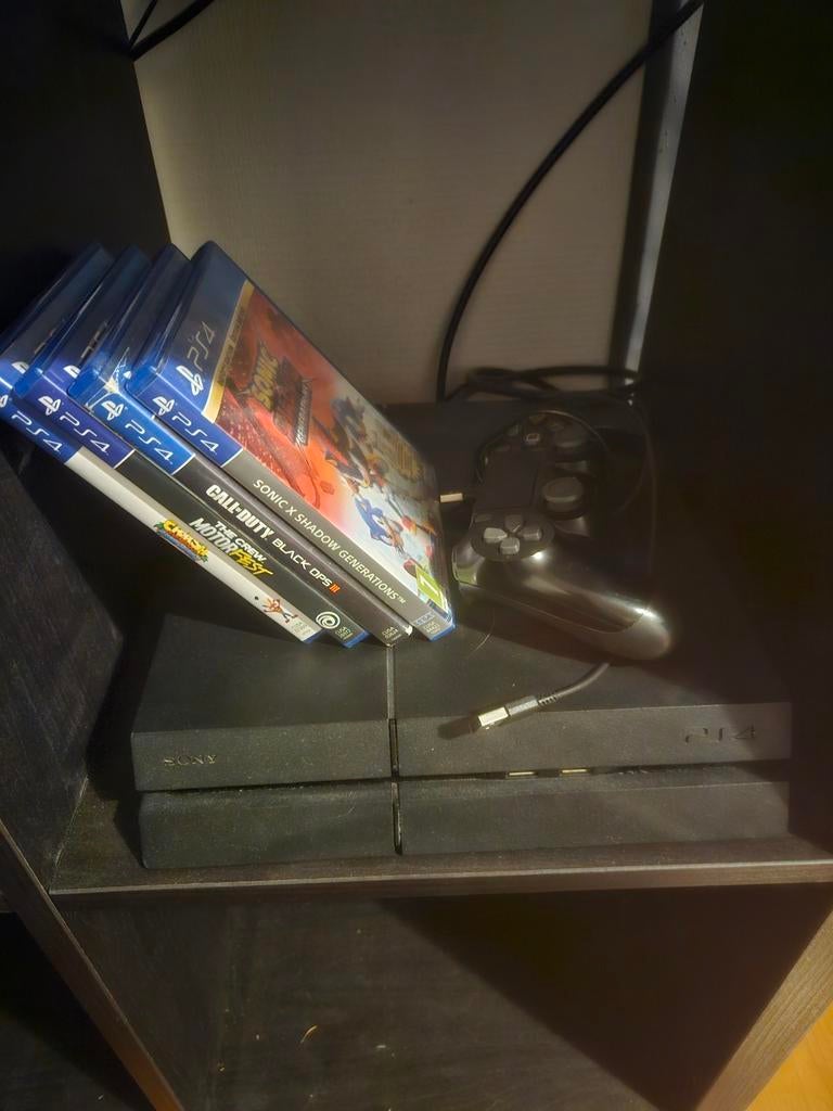 PlayStation 4 met controller en games, Spelcomputers en Games, Spelcomputers | Sony PlayStation 4, Ophalen, Met 1 controller, Original