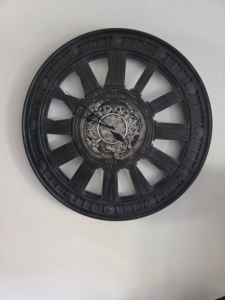 Grote Industriële Wandklok met Zichtbaar Uurwerk, Ophalen, Zo goed als nieuw, Analoog, Wandklok