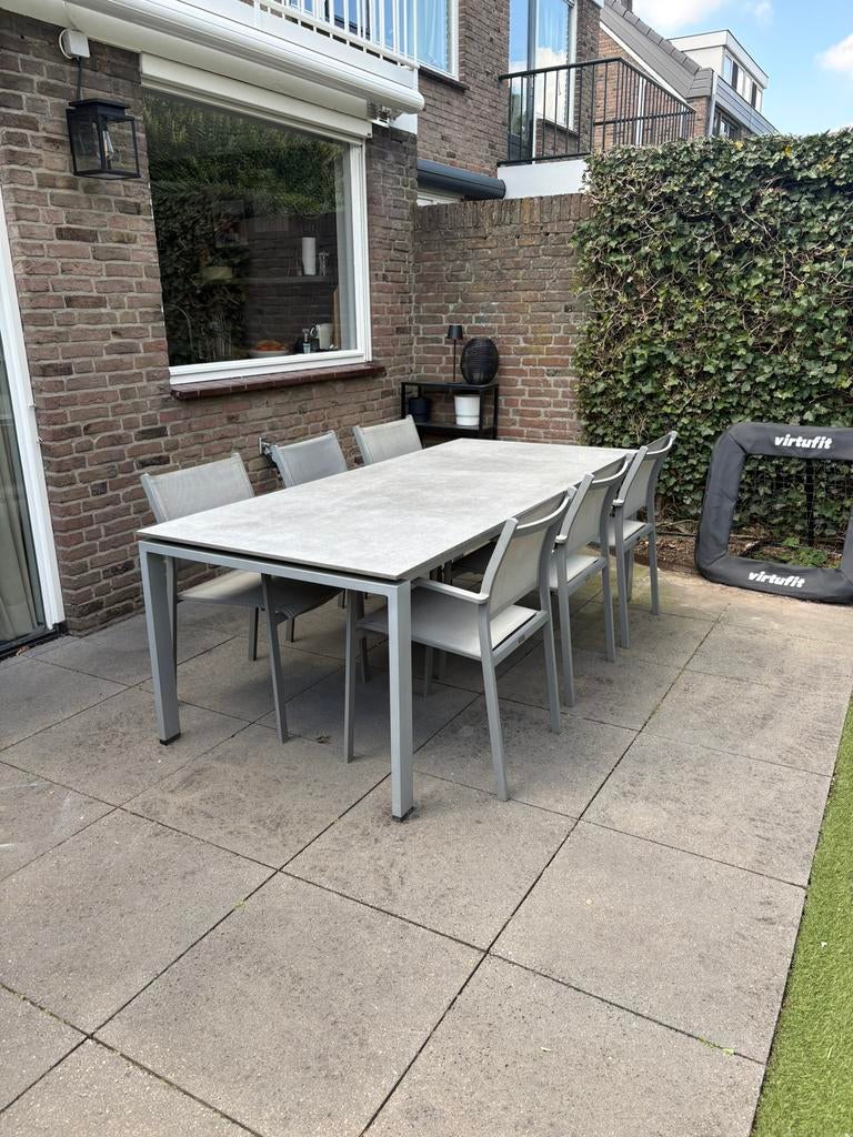 Grijze tuintafel met 6 stoelen te koop, Tuin en Terras, Tuinsets en Loungesets, Ophalen, Gebruikt, Aluminium, Tuinset