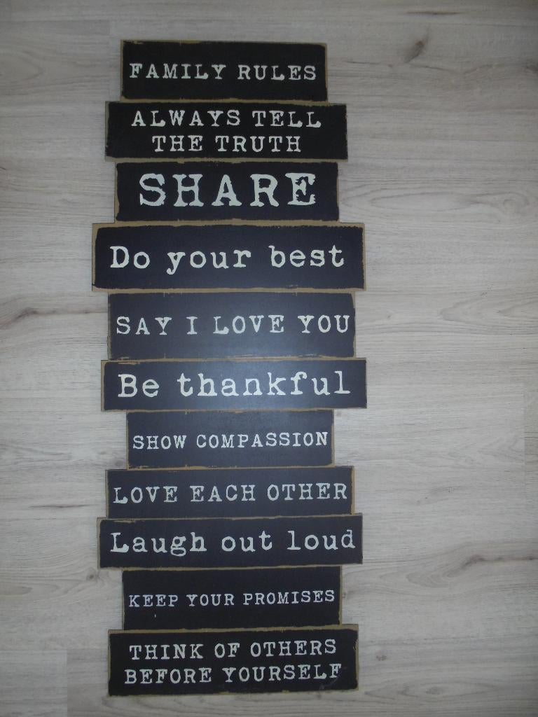 Decoratie wandbord zwart met tekst, Huis en Inrichting, Woonaccessoires | Tekstborden en Spreuken, Ophalen of Verzenden, Zo goed als nieuw