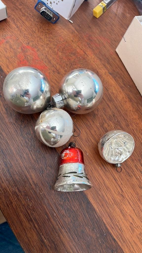 Laatste kans! 5 ouderwetse zilveren kerstballen, Diversen, Kerst, Zo goed als nieuw, Ophalen of Verzenden