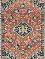 Vintage Perzisch tapijt, handgeknoopt, rood/zwart patroon, Perzisch, Oosters, Klassiek, Vintage, Crème, 150 tot 200 cm, Onbekend