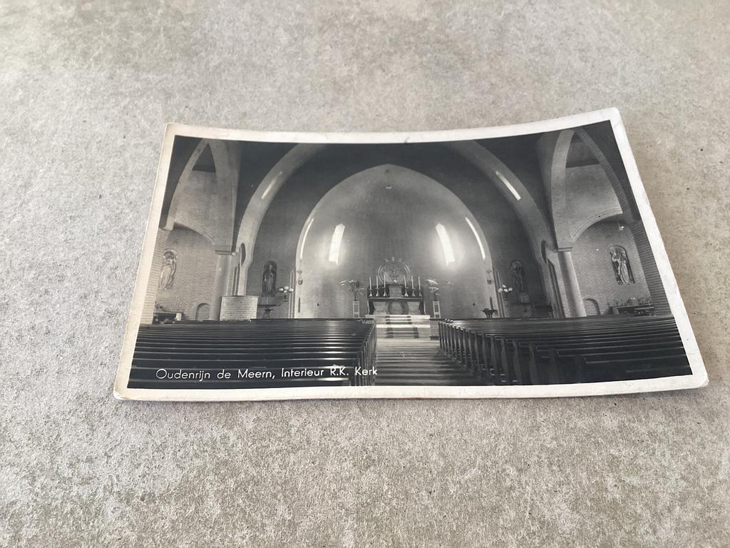 Ouderijn de Meern.      Interieur R. K. Kerk, Ophalen of Verzenden