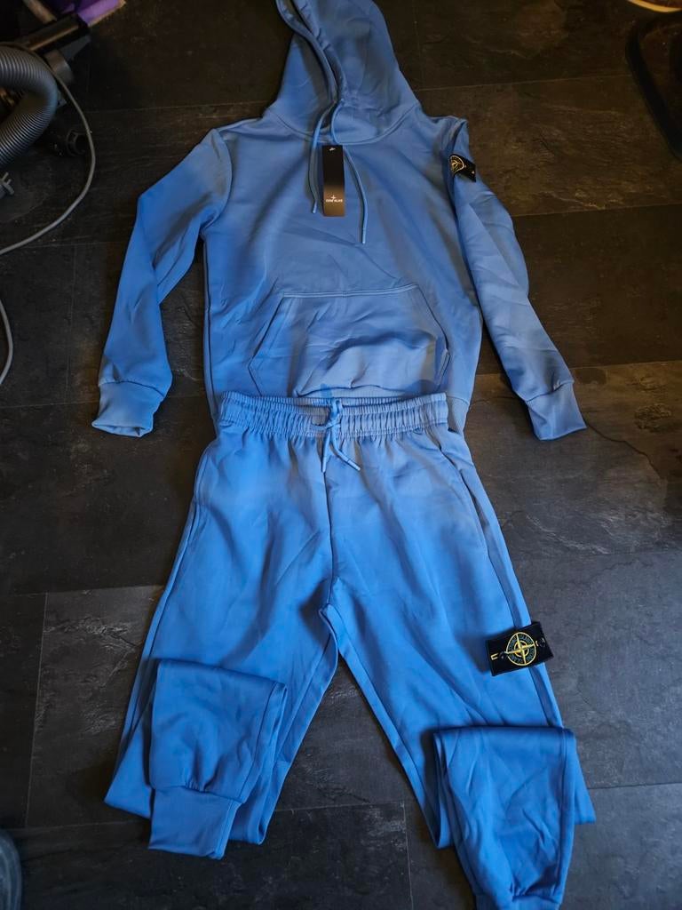 Nieuw Stone Island trainingspak maat S, Kleding | Heren, Ophalen of Verzenden