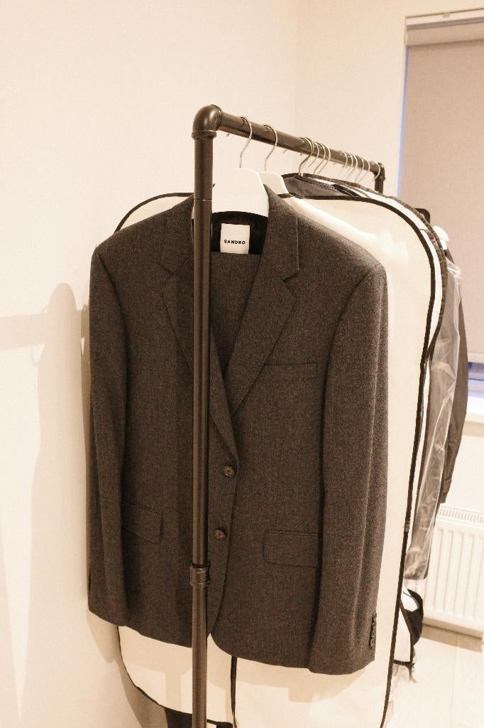 Sandro charcoal wool suit set | Bought in Selfridges, London, Maat 52/54 (L), Ophalen of Verzenden, Zo goed als nieuw, Sandro