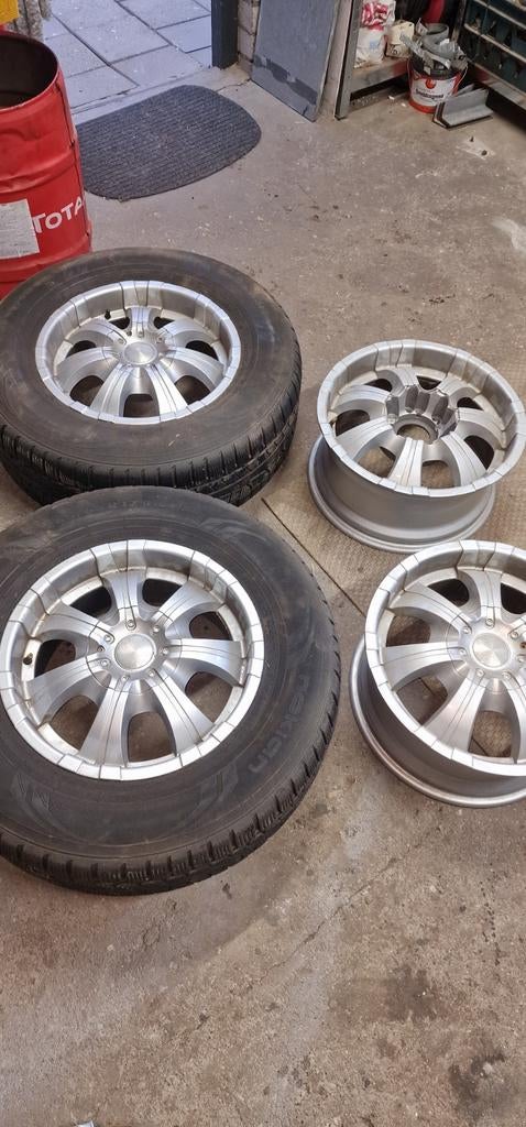 6-gats wielen voor GMC of Chevrolet, Auto-onderdelen, Banden en Velgen, Ophalen, Gebruikt, Banden en Velgen, Terreinwagen