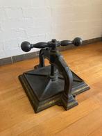 Antieke boekenpers, Ophalen