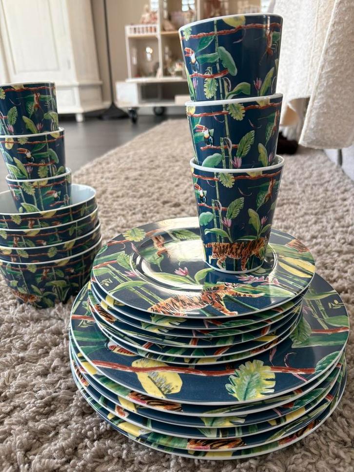 Catchii servies Jungle, Huis en Inrichting, Keuken | Servies, Zo goed als nieuw, Compleet servies, Overige stijlen, Keramiek, Ophalen of Verzenden