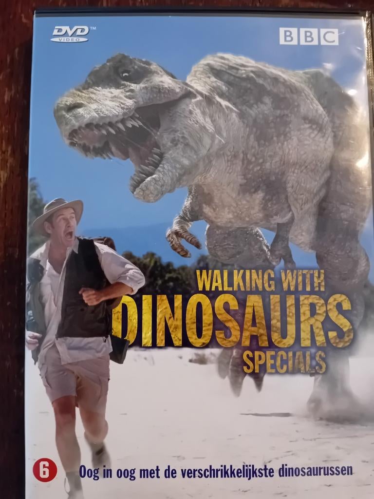 Walking with Dinosaurs Specials DVD - Oog in oog met dino's, Gebruikt, Ophalen of Verzenden, Vanaf 6 jaar, Educatief