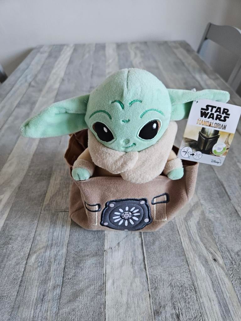 Baby yoda knuffel, Kinderen en Baby's, Speelgoed | Knuffels en Pluche, Ophalen of Verzenden, Zo goed als nieuw, Overige typen