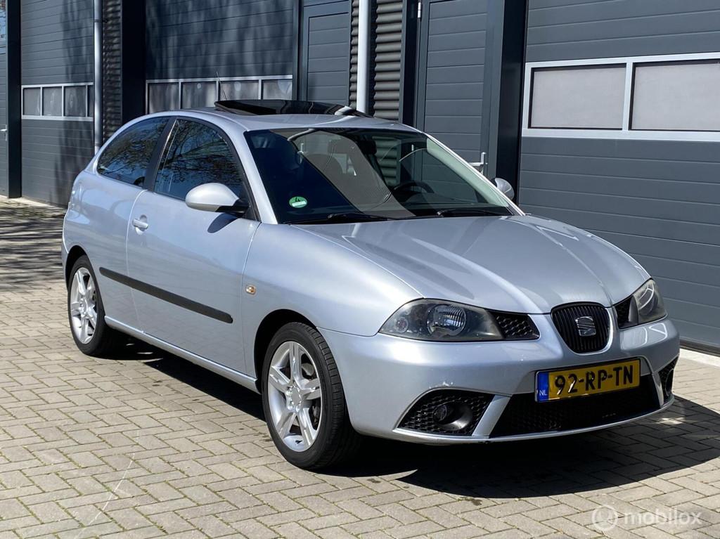 Seat Ibiza Sport | AIRCO | SCHUIFDAK | LEDER | NW APK | CRUI, Auto's, Seat, Voorwielaandrijving, Zwart, Ibiza, Origineel Nederlands