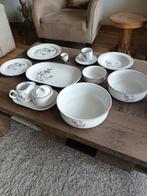 servies  compleet 6 persoons, Ophalen of Verzenden, Zo goed als nieuw, Overige stijlen, Aardewerk