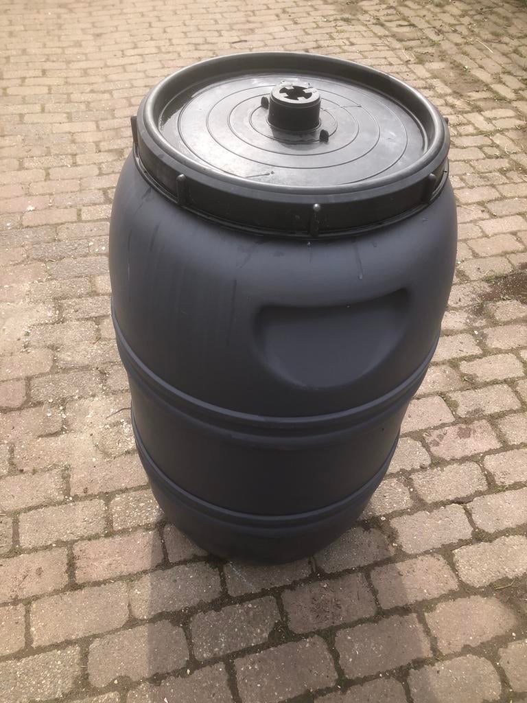 Grijze regenton gerecycled kunstof 200 L, Tuin en Terras, Regentonnen, 150 liter of meer, Ophalen, Zo goed als nieuw, Kunststof