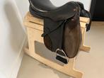 Hobbelpaard met echt leren zadel, Ophalen, Zo goed als nieuw