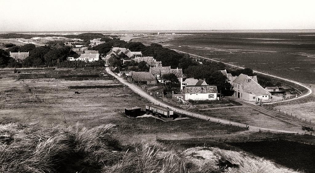 Vlieland, Foto, Nieuw, Ophalen of Verzenden, 1940 tot 1960