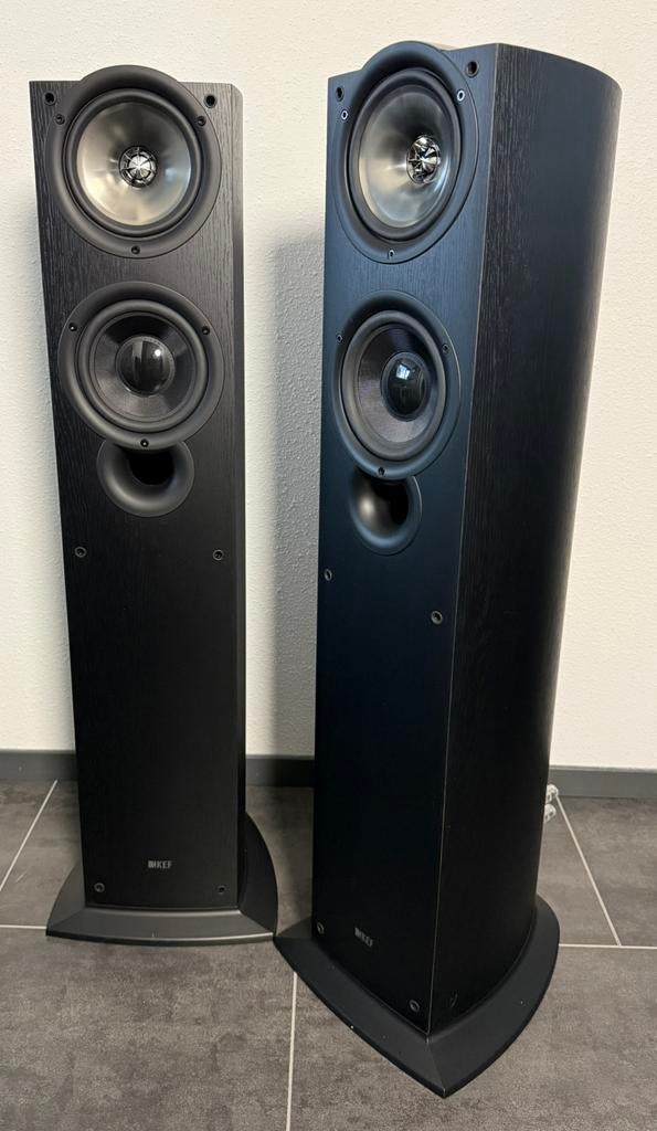 KEF iQ50 slanke zuilen speakers “TOP STAAT” (Black Ash), Audio, Tv en Foto, Luidsprekers, Zo goed als nieuw, 120 watt of meer