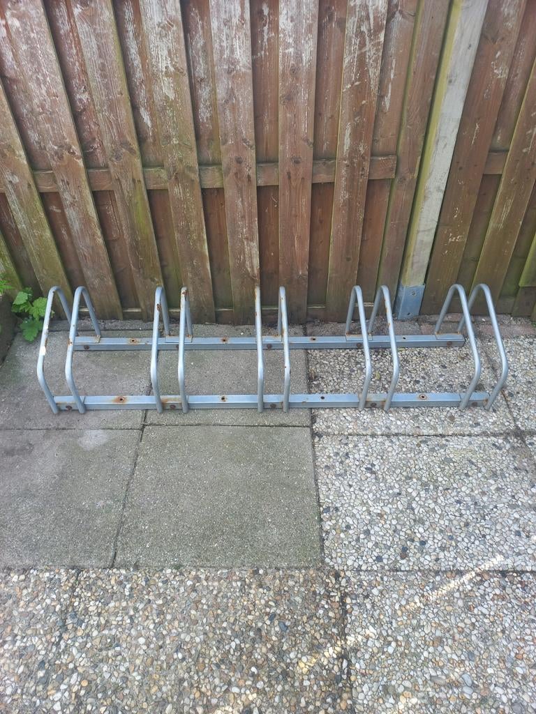 Fietsenrek voor meerdere fietsen, Fietsen en Brommers, Fietsaccessoires | Fietsenrekken, Ophalen