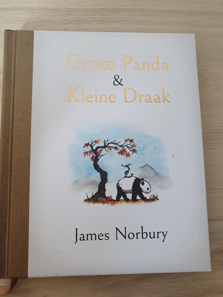 James Norbury - Grote Panda & Kleine Draak, Ophalen of Verzenden, Zo goed als nieuw, James Norbury