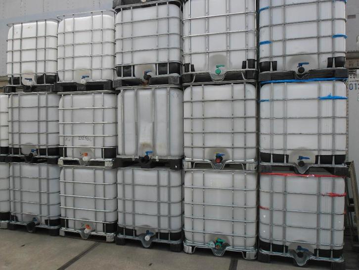 ibc 1000 liter waterbak regenton wateropvang houtkratten, Tuin en Terras, Regentonnen, Gebruikt, Metaal, 150 liter of meer, Met kraantje