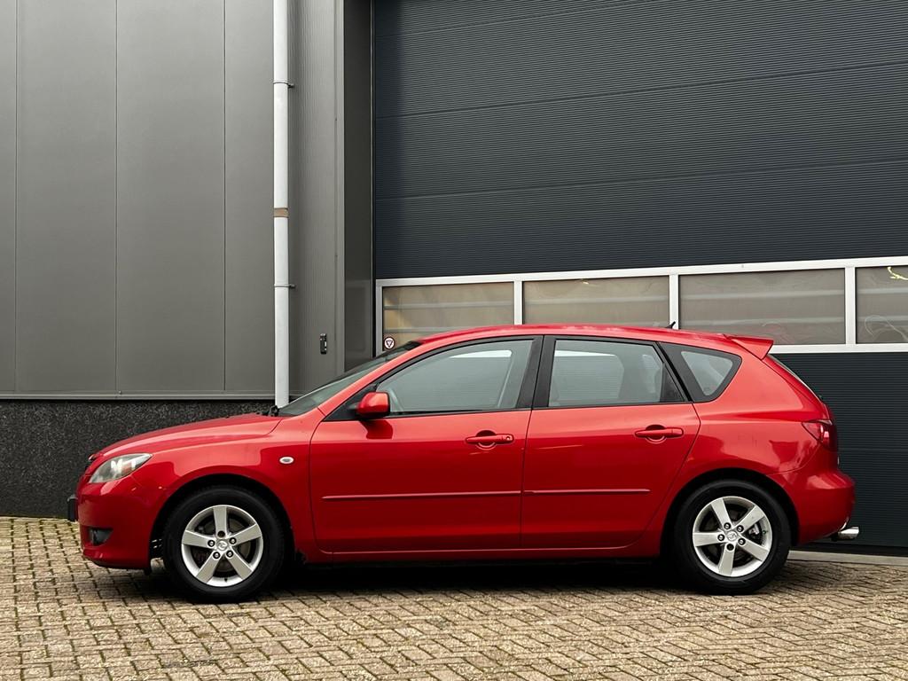 Mazda 3 Sport 1.6 Touring bj.2004 Airco|Trekh|Apk 1-2027., Auto's, Mazda, Voorwielaandrijving, 1160 kg, Stof, Gebruikt
