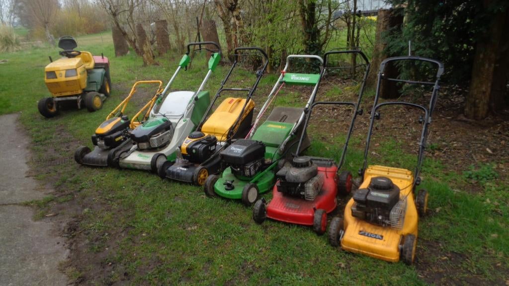 wegens inruil 6x motormaaier 1 koop   staat onbekend, Ophalen, Cirkelmaaier, Gebruikt, Opvangbak