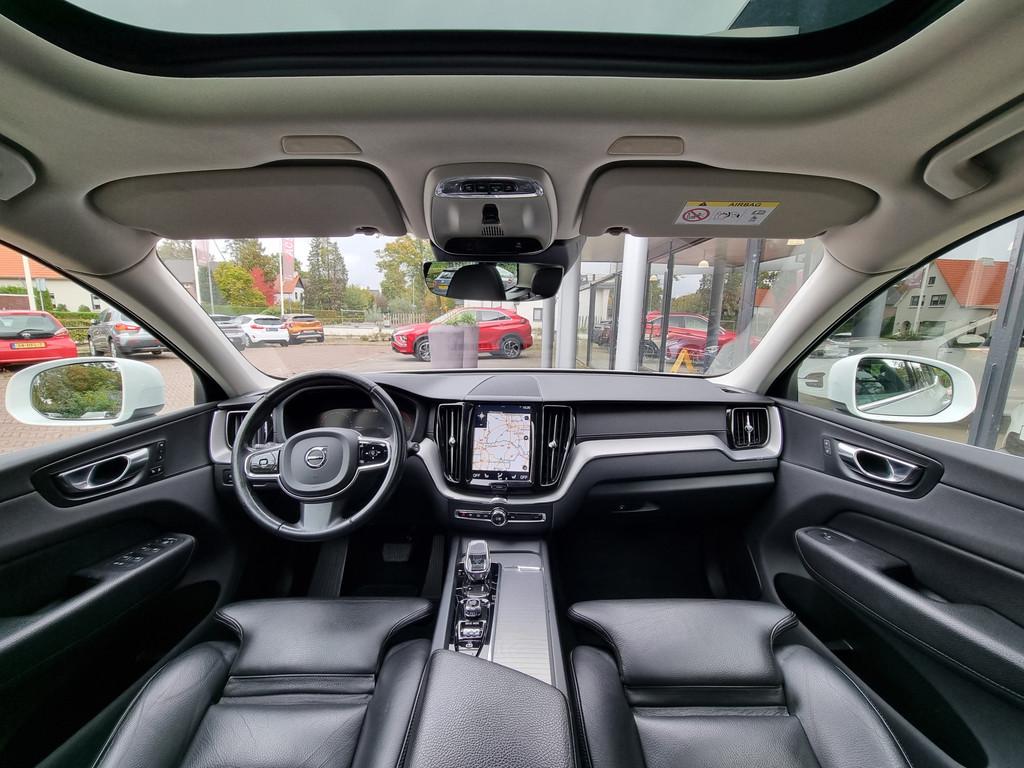 Volvo XC60 2.0 T8 AWD Inscription | Ad.cruise + Pilot Assist, Gebruikt, Zwart, 4 cilinders, 1969 cc