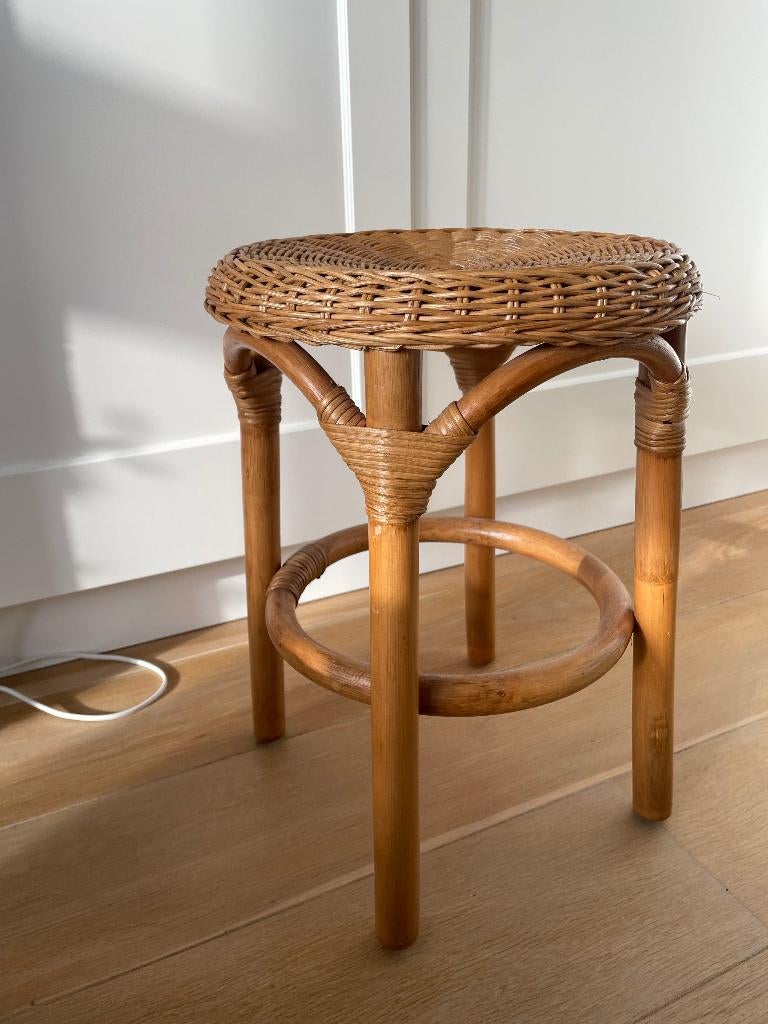 Vintage rotan krukje / rieten krukje, Huis en Inrichting, Ophalen, Zo goed als nieuw