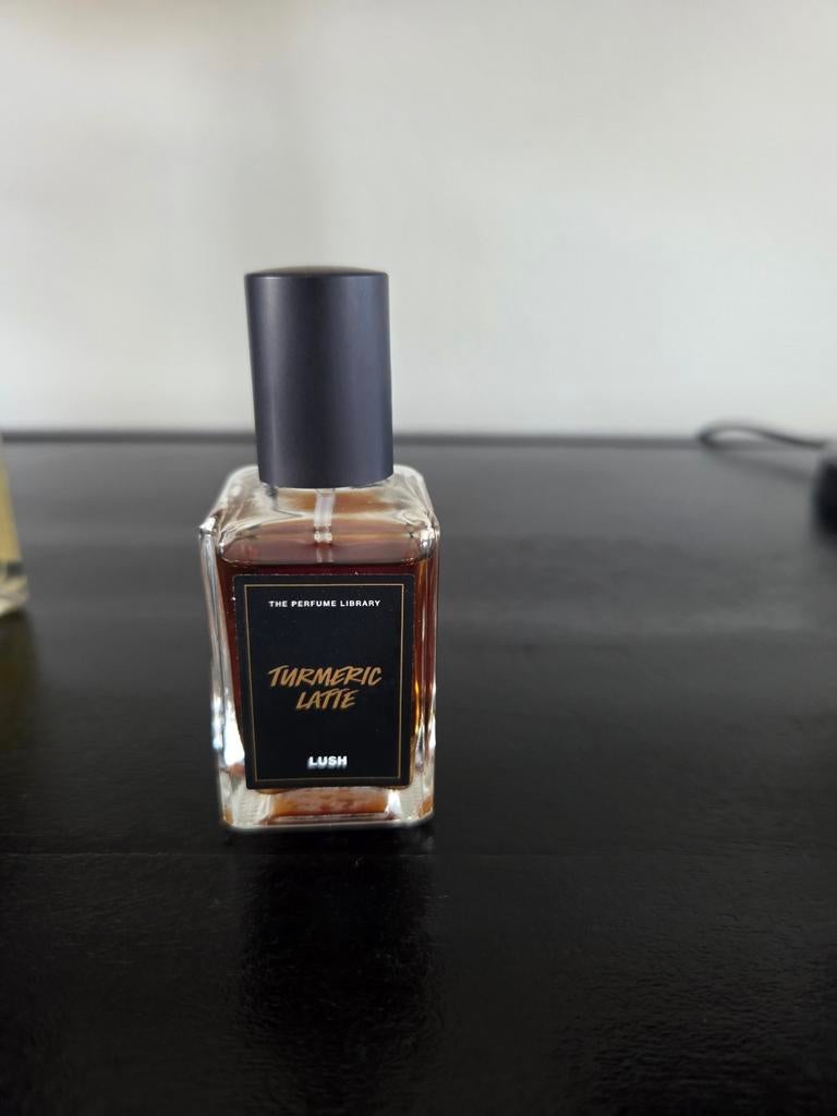 Lush Turmeric Latte parfum, Sieraden, Tassen en Uiterlijk, Uiterlijk | Parfum, Ophalen of Verzenden