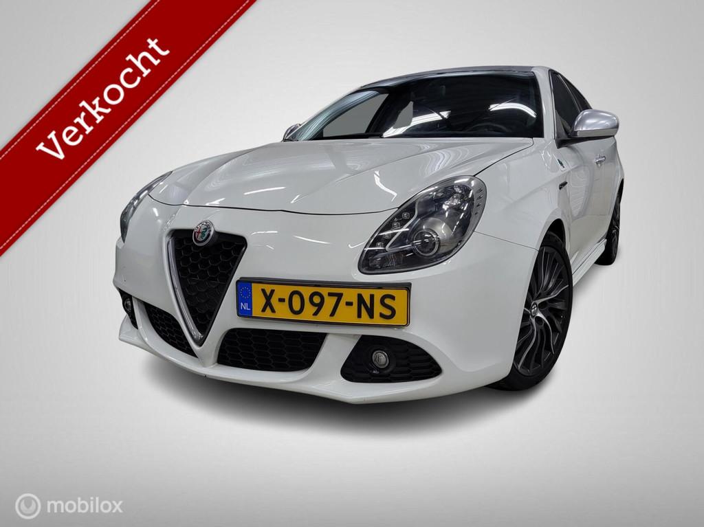 Alfa Romeo Giulietta QV 1.7TBi/Cruise/Bose/Stoelverwarming, Auto's, Gebruikt, 4 cilinders, Leder en Stof, Wit