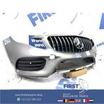 W156 BUMPER GLA FACELIFT AMG VOORBUMPER X156 ZWART WIT GRIJS, Gebruikt, -, Voor, Ophalen of Verzenden