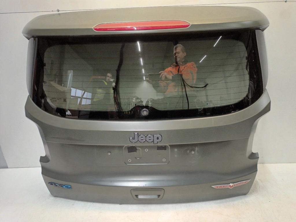 Achterklep Jeep Renegade, Auto-onderdelen, Jeep, Onderdelen@venauto.nl, Van der Ven Autorecycling B.V., Gebruikt