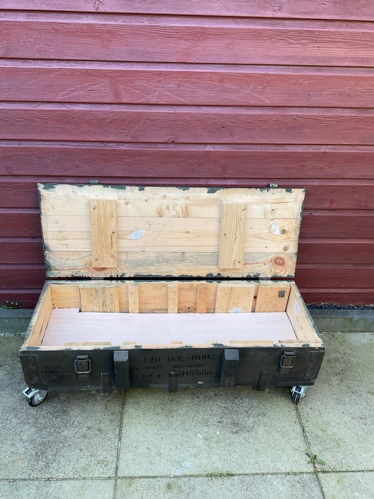 Lege houten kist op wielen, Gebruikt, 100 tot 150 cm, Ophalen of Verzenden, Minder dan 50 cm