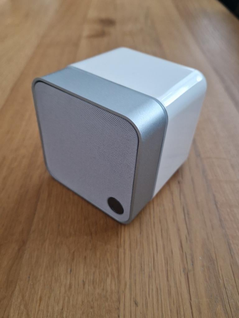 Cambridge Audio Minx Min12 speaker, Overige merken, Ophalen of Verzenden, Zo goed als nieuw, 120 watt of meer