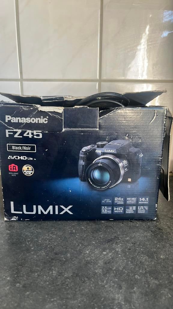 Panasonic lumix FZ 45, Panasonic, 20x of meer, Ophalen of Verzenden, Zo goed als nieuw