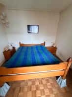 2-persoons bed van hout, Huis en Inrichting, Ophalen, Gebruikt, Bruin, Tweepersoons